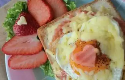 Make Cheese and egg toast step 2