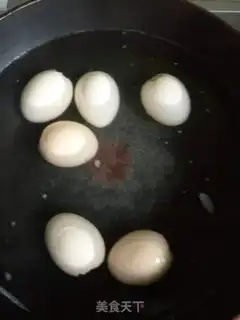 Make Amber Piggy Egg step 6