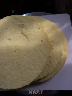 Make Fruitless cake step 1