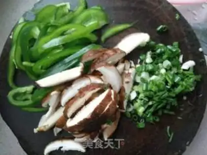Make Pepper mushrooms and intestinal powder step 1
