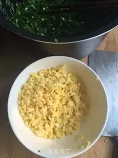 Make The egg omelet box step 4