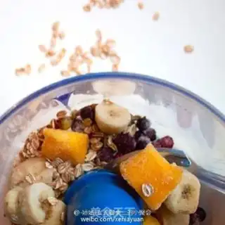 Make Sweet yogurt fruit and smoothie step 1