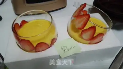 Make Mango Strawberry Smutcher step 6