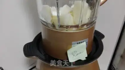 Make Mango Strawberry Smutcher step 7