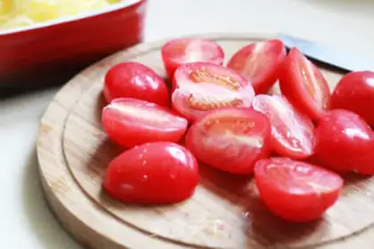 Make Chicken and tomato eggnog step 2