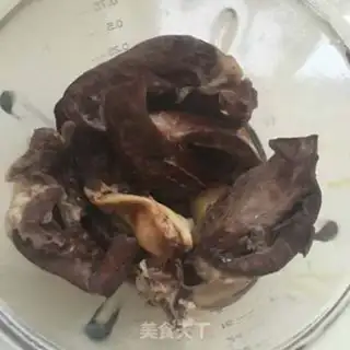 Make Piggy heart step 3