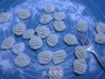 Make Cracker and oatmeal step 3