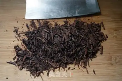 Make Two-colour chocolates, honey Moose step 2
