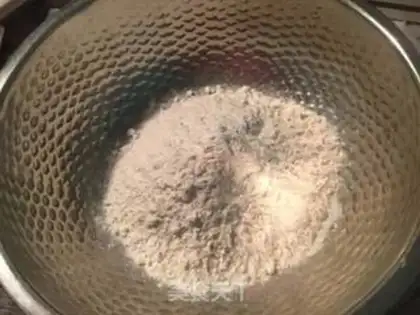 Make Plum-crackers step 7