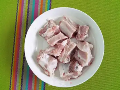 Make Bean evaporated ribs step 1