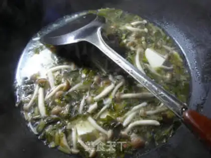 Make Snowgrass mushroom tofu soup step 7