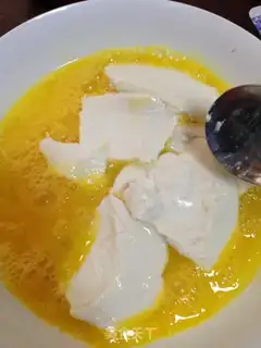 Make Egg tofu steamed meat step 2