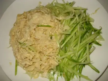 Make cucumber bean peel step 1