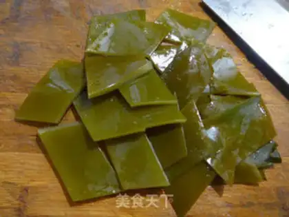 Make Sea-band dragon soup step 1