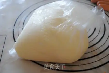 Make Intestine bread step 4