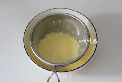 Make Strawberry Band step 5