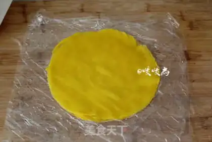 Make Strawberry Band step 11