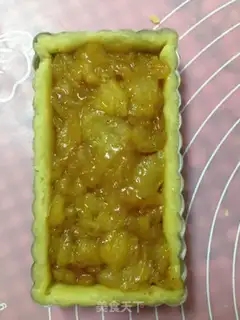 Make Almond caramel apple pie step 13