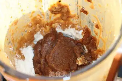 Make A nice three-swipe roll step 1