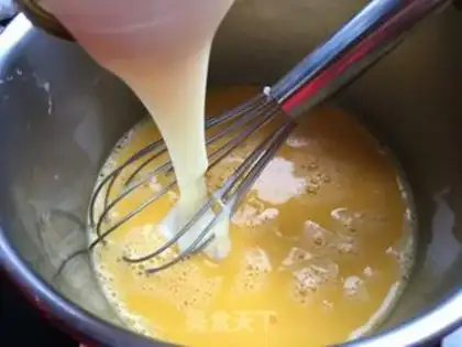 Make A hive cake step 2
