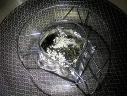 Make Tea smokes your legs step 6