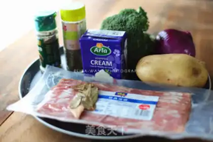 Make Squirty bacon cream soup step 1