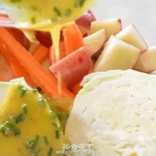 Make A secret sauce and vegetables step 2