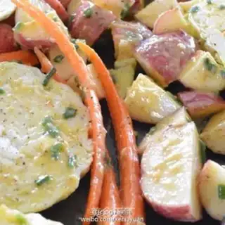 Make A secret sauce and vegetables step 3