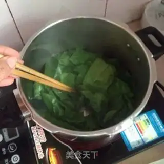 Make The spinach yolks step 1