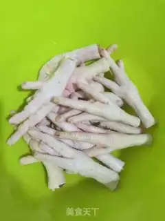 Make The chicken claws step 1