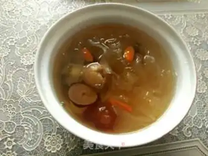Make Peach glue silver ear soup step 5