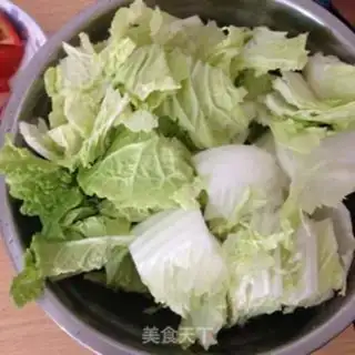 Make Tomato cabbage step 1