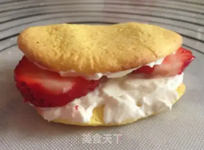 Make Strawberry-cake step 11