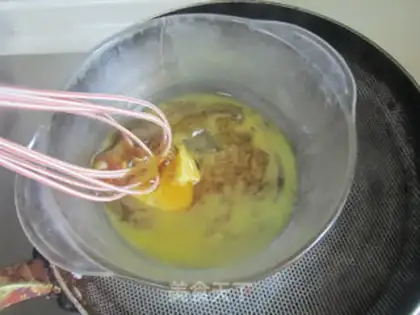 Make Roman shield cookies step 4