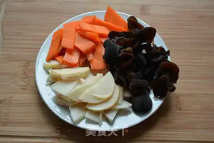 Make Mocking fish soup step 1