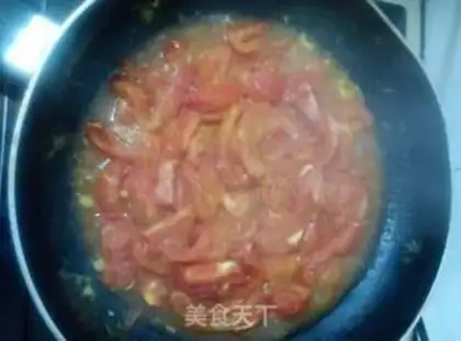 Make Tomato fried eggs. Tomato skates step 10