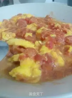Make Tomato fried eggs. Tomato skates step 14