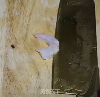 Make Korean-style pine shrimp pancakes step 5