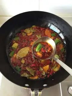 Make Spicy lobster step 3