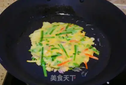 Make Korean-style pine shrimp pancakes step 10