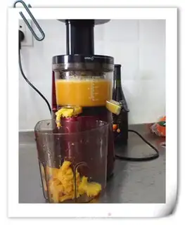 Make Fresh orange juice step 3