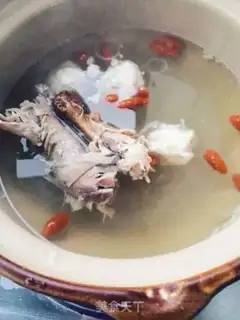 Make A duck soup fan step 5