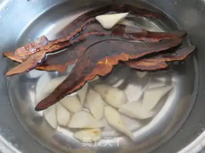 Make Zhishan Qi-tao soup step 2