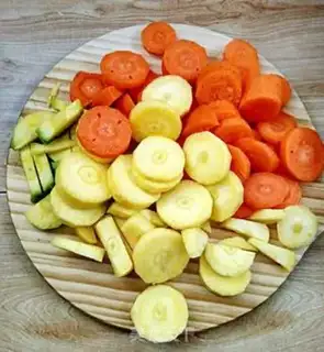 Make Carrot pineapple juice step 1