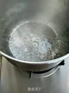 Make Carrot pineapple juice step 2