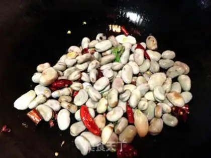 Make Garlic sprouts step 3