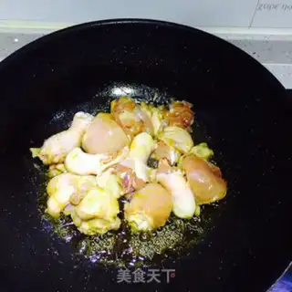 Make Chicken leg and potatoes step 5