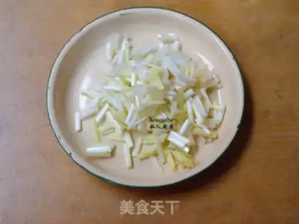 Make Snack eggs for pasta step 1