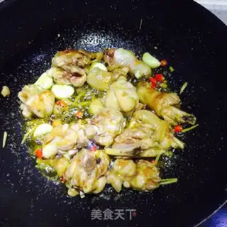 Make Chicken leg and potatoes step 7