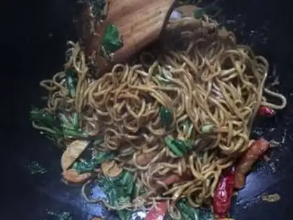 Make Fried noodles step 2
